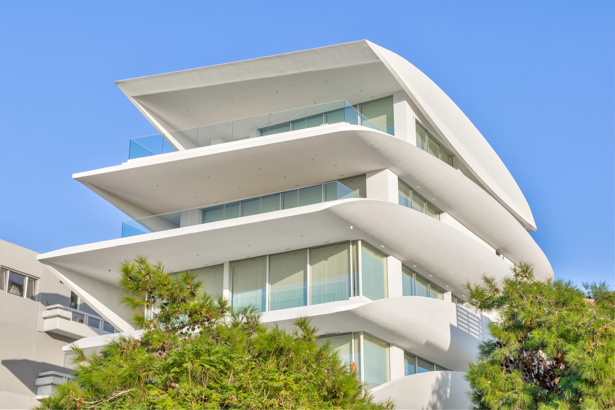 chaleur-des-petales-glyfada-Greece